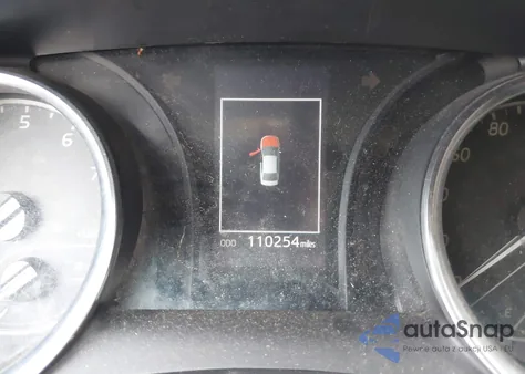 2018 Toyota Camry Le из США, поврежденный, VIN 4T1B11HK1JU546278